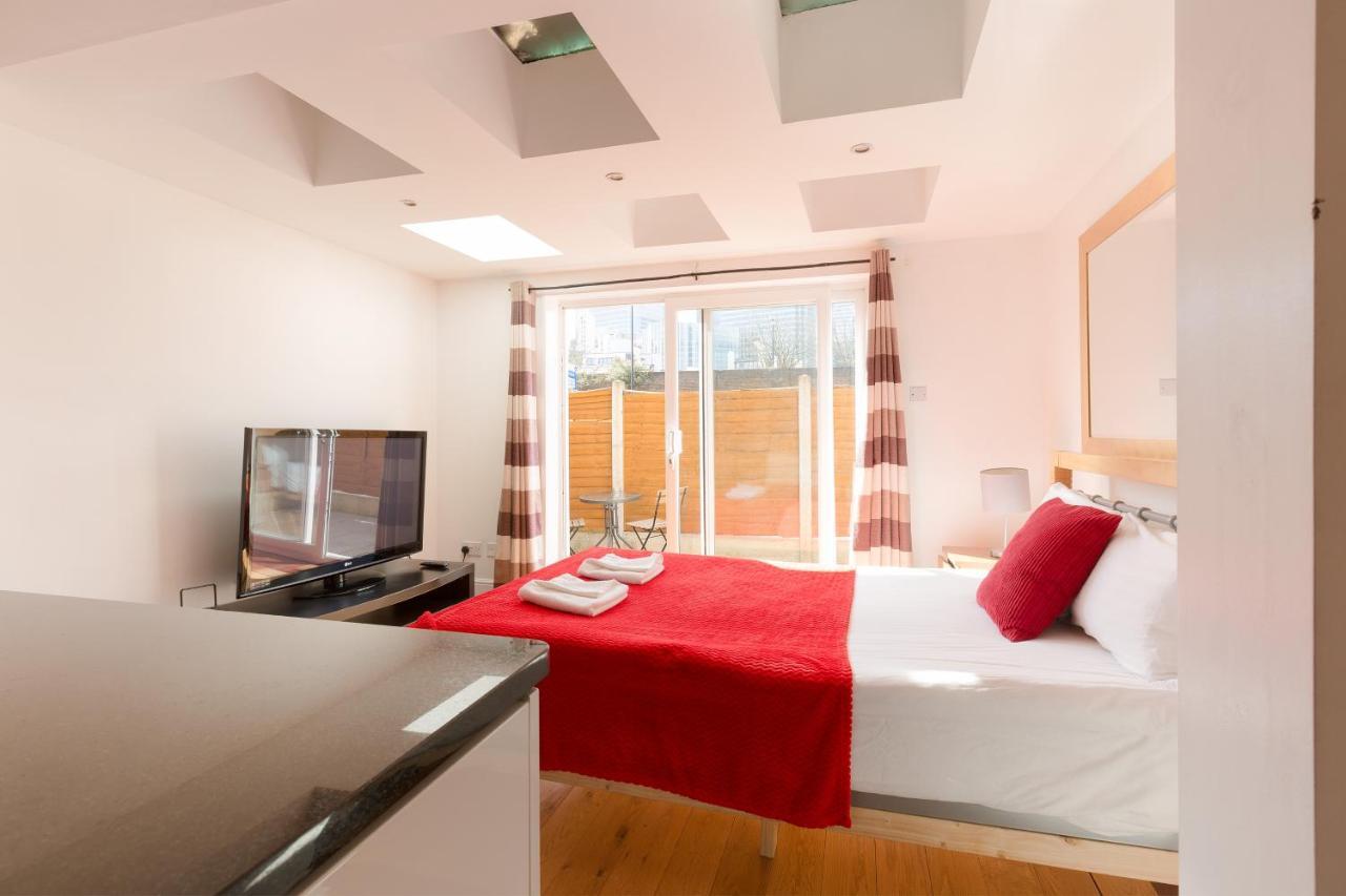 Centra Wharf Daire Londra Dış mekan fotoğraf